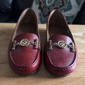 AEROSOLES Red Leather Flats with Gold Accent